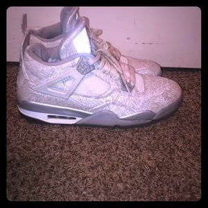 Air Jordan RETRO 4 laser